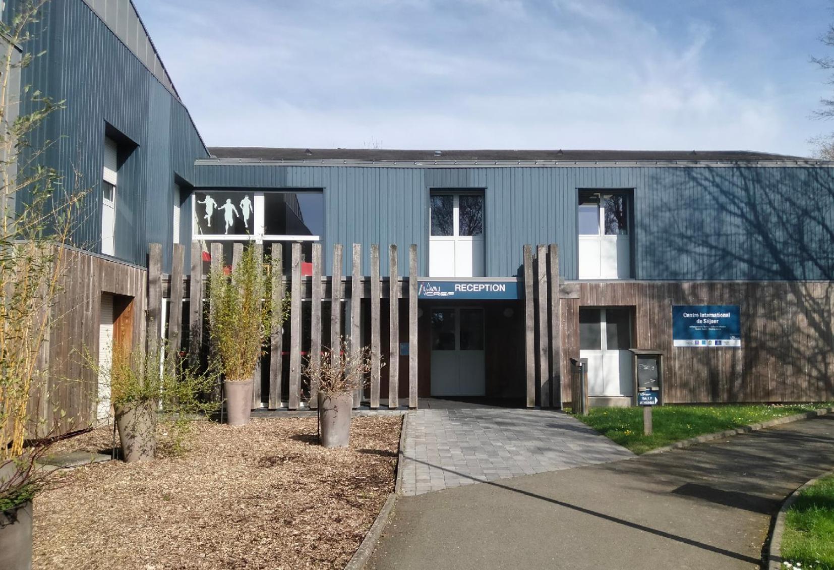 Hostel Centre International De Sejour Laval  Exteriér fotografie