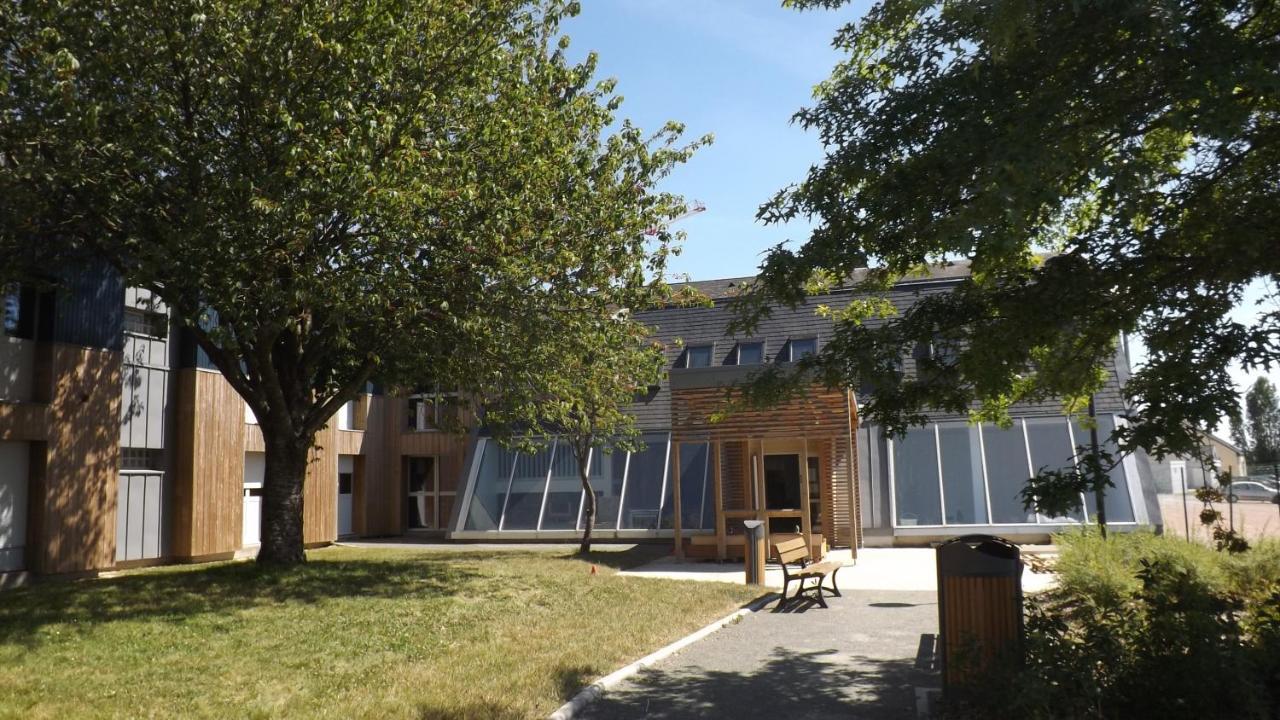 Hostel Centre International De Sejour Laval  Exteriér fotografie
